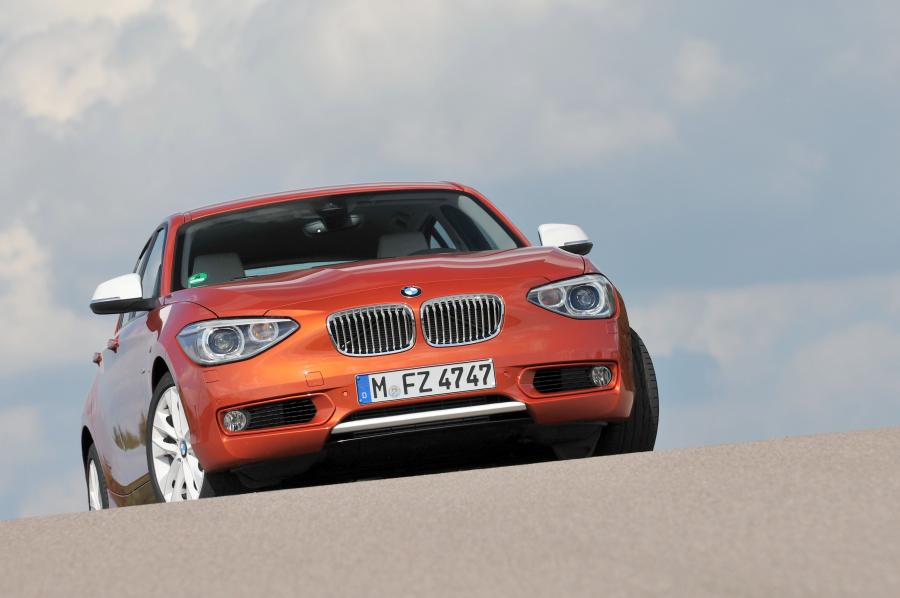  BMW 120d Urban Line 2011 года  (фото 51 из 193)